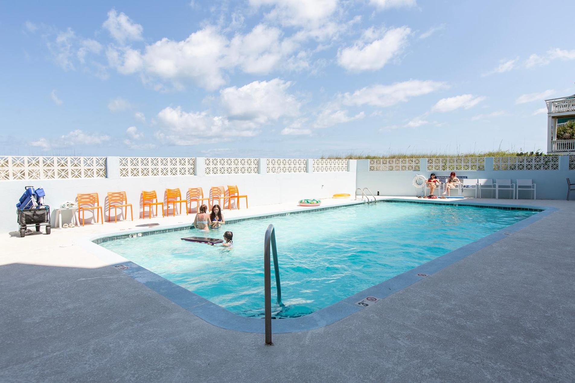 Golden Sands Carolina Oceanfront, Tapestry By Hilton Motel 3*