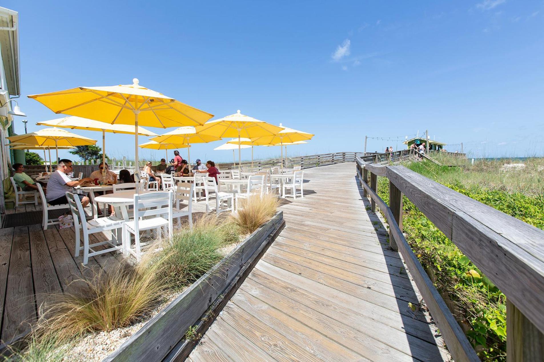 Golden Sands Carolina Oceanfront, Tapestry By Hilton 3* Carolina Beach