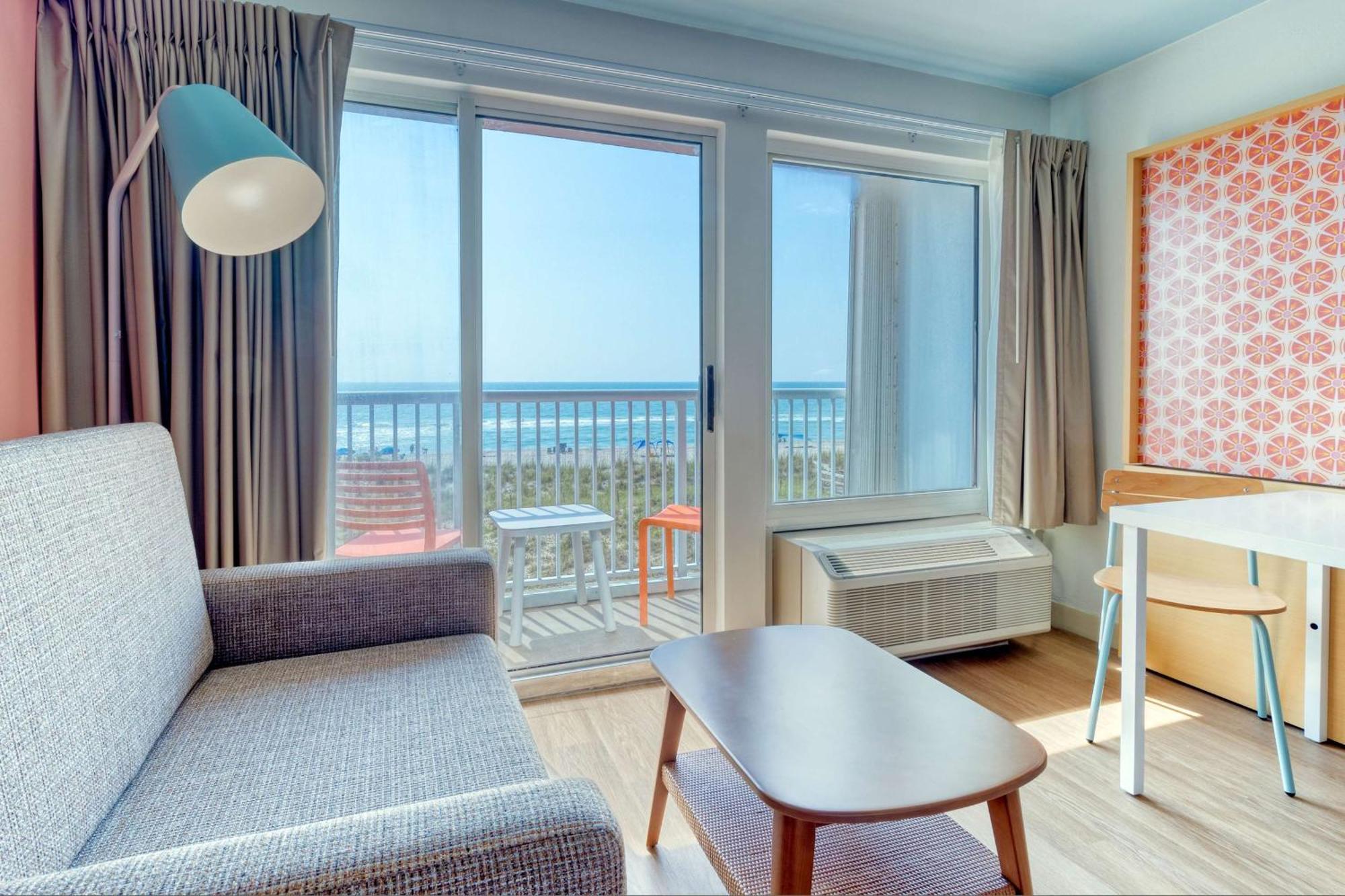 Golden Sands Carolina Oceanfront, Tapestry By Hilton Motel Carolina Beach