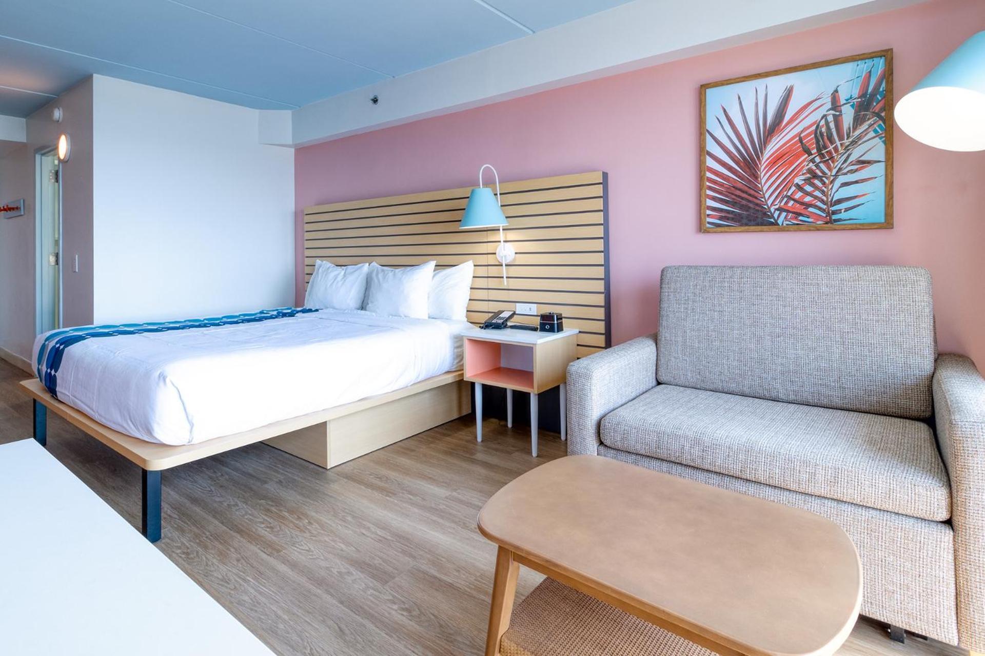Motel Golden Sands Carolina Oceanfront, Tapestry By Hilton Carolina Beach