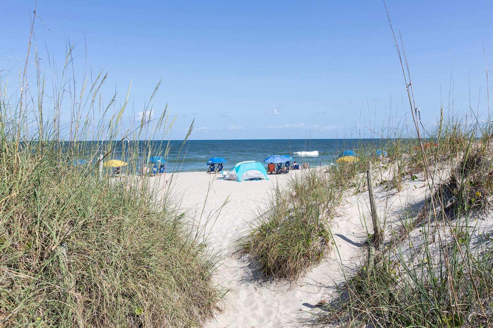 Motel Golden Sands Carolina Oceanfront, Tapestry By Hilton Carolina Beach