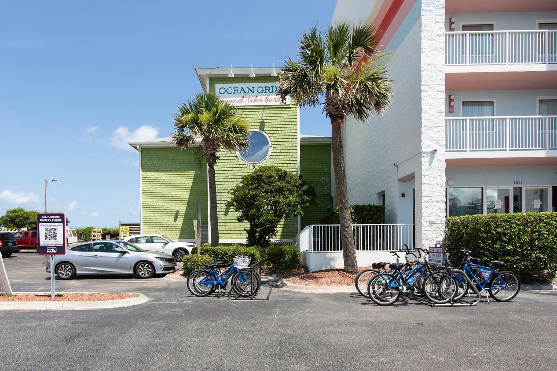 Golden Sands Carolina Oceanfront, Tapestry By Hilton Motel Carolina Beach