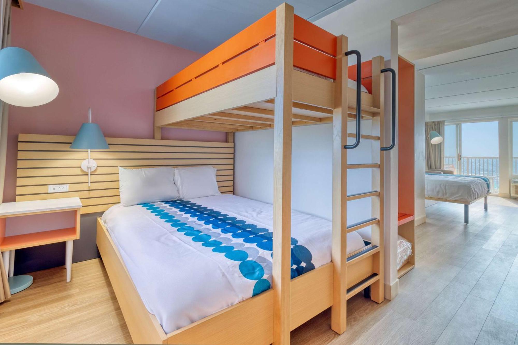 Motel Golden Sands Carolina Oceanfront, Tapestry By Hilton 3*